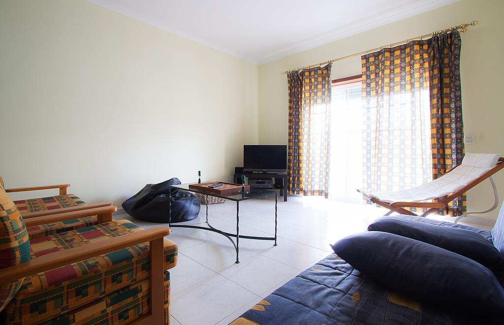 Filipe House, Lagos Apartment Apartamento *